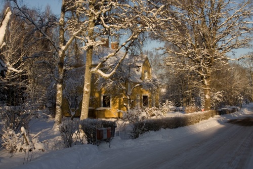 unser Haus im Schnee