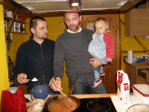 die Männer kochen