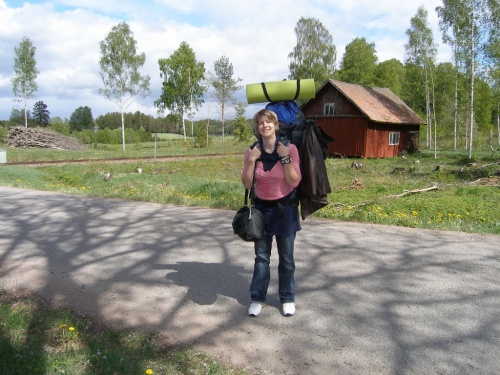 Tante Hanna auf dem Weg zur Tante Eva